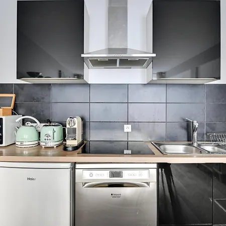 216 Vintage Spirit - Superb *